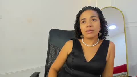 Snapshot of charlotte_dante212 chatting on 19, 7, 2026 charlottte y dante online show from 19, 7, 2026