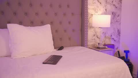 Charlotte online show from 12, 2, 2026