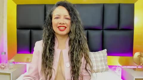 Snapshot of charlotte_monnroe chatting on 29, 5, 2026 charlotte_monnroe online show from 29, 5, 2026
