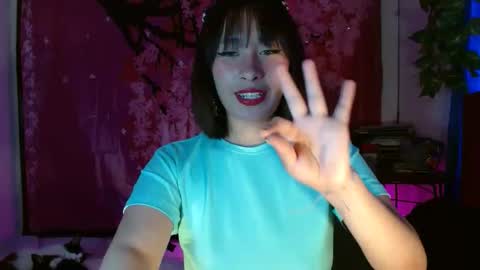 Snapshot of charlotte_morh_ chatting on 14, 4, 2026 charlotte_morh_ online show from 14, 4, 2026