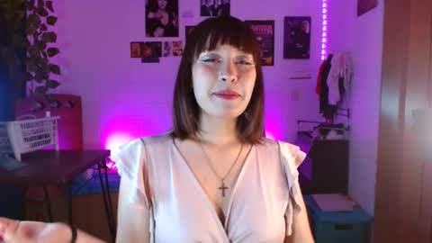Snapshot of charlotte_morh_ chatting on 11, 7, 2026 charlotte_morh_ online show from 11, 7, 2026