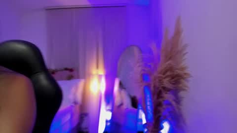 Snapshot of charlotte_pleasure chatting on 25, 6, 2026 Charlotte online show from 25, 6, 2026