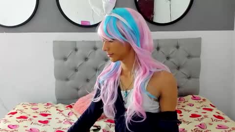 charlotte skiinny online show from 30, 11, 2025