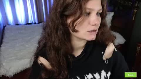 Snapshot of charlotte_wow chatting on 26, 6, 2026 Charlotte online show from 26, 6, 2026