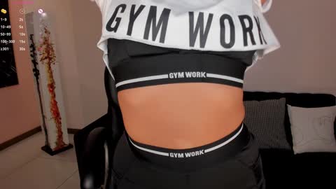 Snapshot of charlottecox_ chatting on 13, 12, 2024 Charlotte online show from 13, 12, 2024