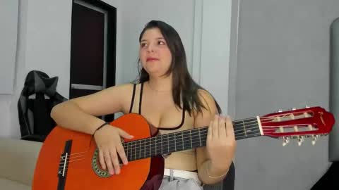 Snapshot of charlottee_starr chatting on 1, 11, 2025 charlottee_starr online show from 1, 11, 2025