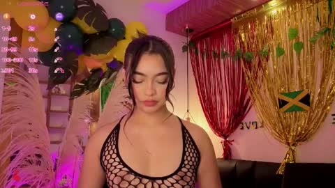 Snapshot of charlotteg18 chatting on 11, 4, 2026 Charlote online show from 11, 4, 2026