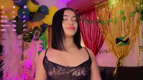 Snapshot of charlotteg18 chatting on 13, 4, 2026 Charlote online show from 13, 4, 2026