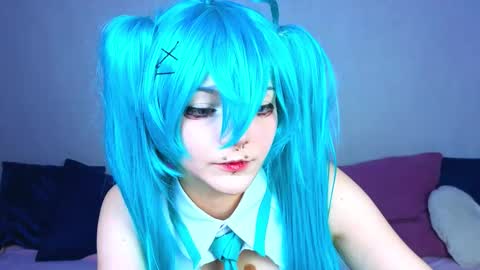 Snapshot of charlotteharuko chatting on 14, 11, 2025 charlotteharuko online show from 14, 11, 2025