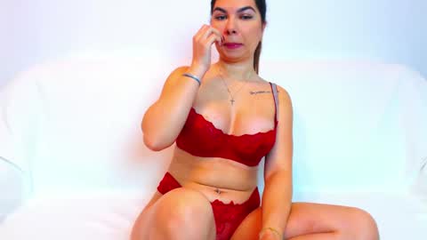 Snapshot of charlottehott4u chatting on 3, 4, 2026 Charlotte online show from 3, 4, 2026