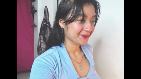 Snapshot of charlottekiss99 chatting on 14, 12, 2025 charlottekiss99 online show from 14, 12, 2025