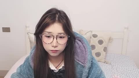 Charlotte online show from 20, 12, 2025