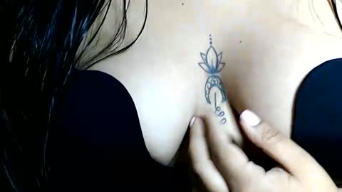 Snapshot of charlottequeen_21 chatting on 12, 3, 2026 charlottequeen_21 online show from 12, 3, 2026