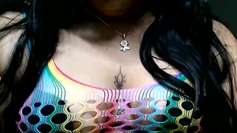 Snapshot of charlottequeen_21 chatting on 7, 4, 2026 charlottequeen_21 online show from 7, 4, 2026