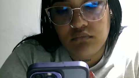 Snapshot of charlottequeen_21 chatting on 14, 4, 2026 charlottequeen_21 online show from 14, 4, 2026