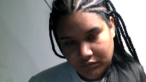 charlottequeen_21 online show from 26, 7, 2026