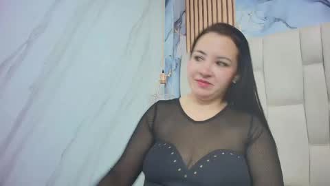 Snapshot of charlotteschmidtt chatting on 7, 10, 2025 Charlotte Schmidt online show from 7, 10, 2025