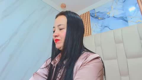 Snapshot of charlotteschmidtt chatting on 15, 10, 2025 Charlotte Schmidt online show from 15, 10, 2025