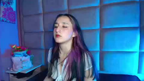 Snapshot of charlottestuart_ chatting on 14, 3, 2026 charlottestuart_ online show from 14, 3, 2026