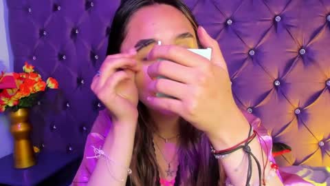 Snapshot of charlottestuart_ chatting on 5, 4, 2026 charlottestuart_ online show from 5, 4, 2026