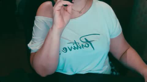 CharlotteXTasty online show from 24, 10, 2025