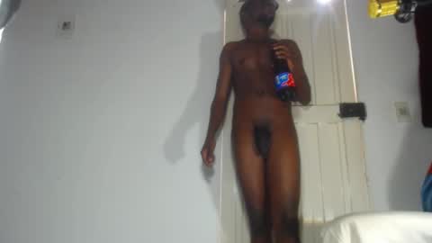 Snapshot of charly_vergonti_ chatting on 1, 3, 2025 charly_vergonti_ online show from 1, 3, 2025