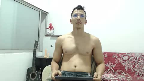 Snapshot of charlydeann chatting on 12, 1, 2026 online show from 12, 1, 2026