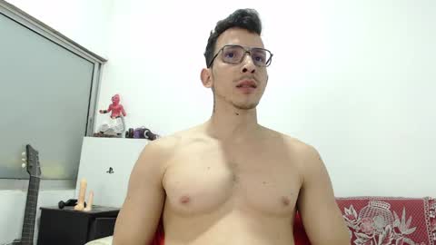 Snapshot of charlydeann chatting on 13, 5, 2026 online show from 13, 5, 2026