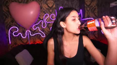 Snapshot of charmmocco chatting on 20, 2, 2025 SweetMoco online show from 20, 2, 2025