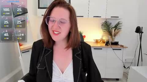 Snapshot of charmygrace chatting on 10, 5, 2026 Grace online show from 10, 5, 2026