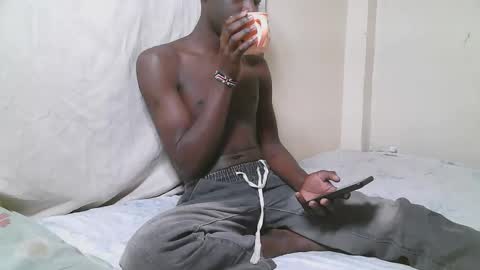 charmzboy online show from 12, 11, 2025