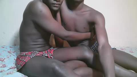 charmzboy online show from 28, 11, 2025