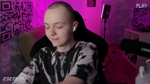 lynxy online show from 4, 12, 2025