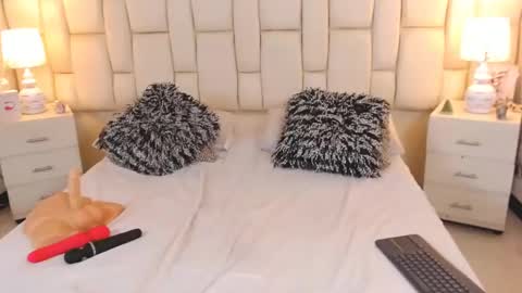 Snapshot of charonstom chatting on 8, 3, 2025 Charon Stom online show from 8, 3, 2025