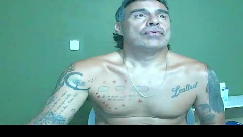 chato012 online show from 28, 2, 2025