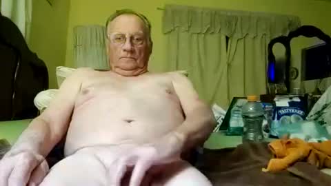 chatoffmale60 online show from 16, 11, 2025