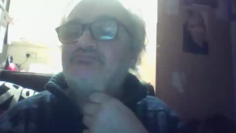 Snapshot of chatubatelee555 chatting on 1, 3, 2026 lee online show from 1, 3, 2026