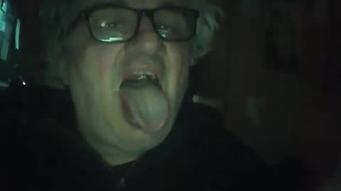 Snapshot of chatubatelee555 chatting on 4, 3, 2026 lee online show from 4, 3, 2026