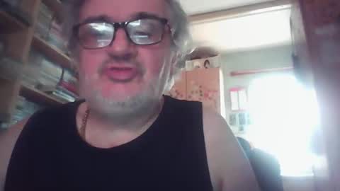 Snapshot of chatubatelee555 chatting on 23, 3, 2026 lee online show from 23, 3, 2026