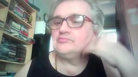Snapshot of chatubatelee555 chatting on 6, 4, 2026 lee online show from 6, 4, 2026