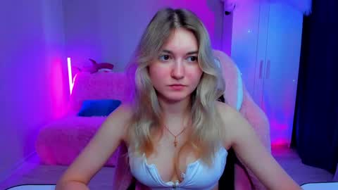 Snapshot of chatur_lady_ chatting on 29, 4, 2026 Betty online show from 29, 4, 2026