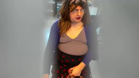 Snapshot of chaturbaby chatting on 13, 11, 2025 Rosalie online show from 13, 11, 2025