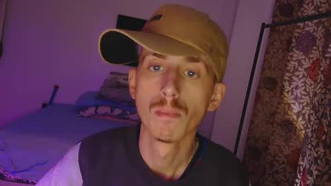 Snapshot of chavbussy chatting on 26, 10, 2025 ChavBoy online show from 26, 10, 2025