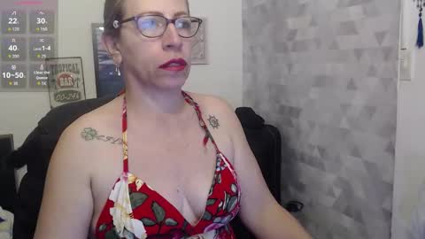 CHAYLA VICTORIA RUIZ  online show from 17, 9, 2025