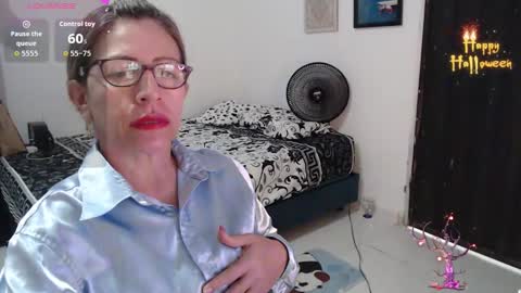 CHAYLA VICTORIA RUIZ  online show from 22, 10, 2025