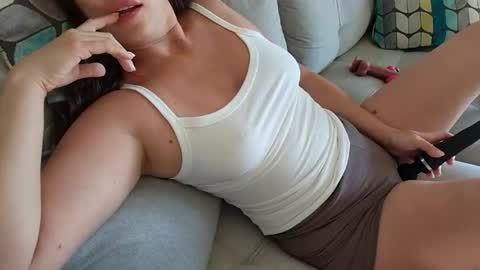 Snapshot of cheeekycouple02 chatting on 21, 6, 2026 Cheeeky couple online show from 21, 6, 2026
