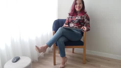 Snapshot of cheek_chic12 chatting on 11, 11, 2025 Regina Phalange online show from 11, 11, 2025