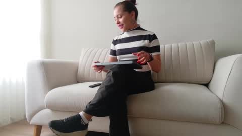 Snapshot of cheek_chic12 chatting on 18, 11, 2025 Regina Phalange online show from 18, 11, 2025