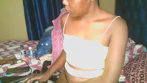 Snapshot of cheekssav8 chatting on 12, 4, 2026 cheekssav8 online show from 12, 4, 2026