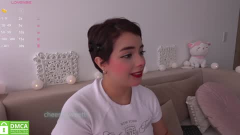 Snapshot of cheerrysweett chatting on 25, 1, 2025 Baby Cherry online show from 25, 1, 2025